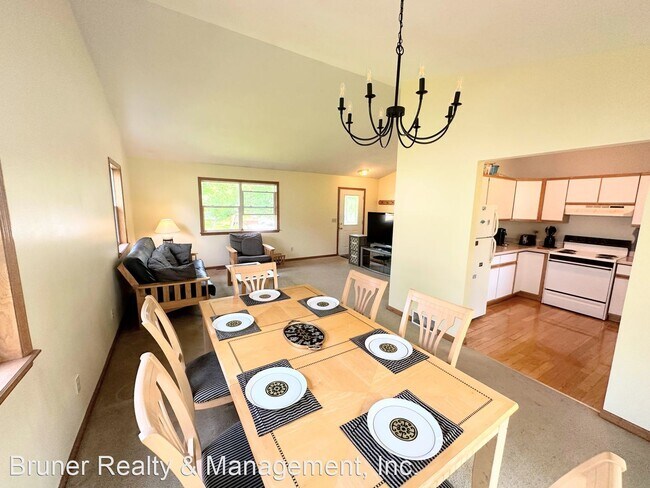 Building Photo - 3 br, 2 bath House - 2906 Fell Road