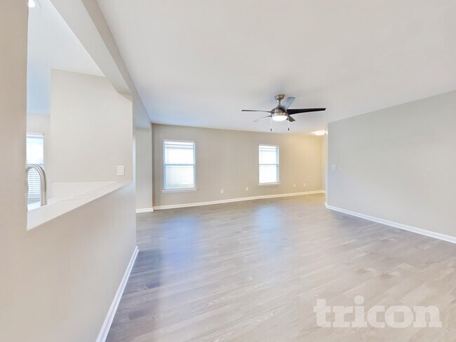 Foto del edificio - 127 Straw Pond Way