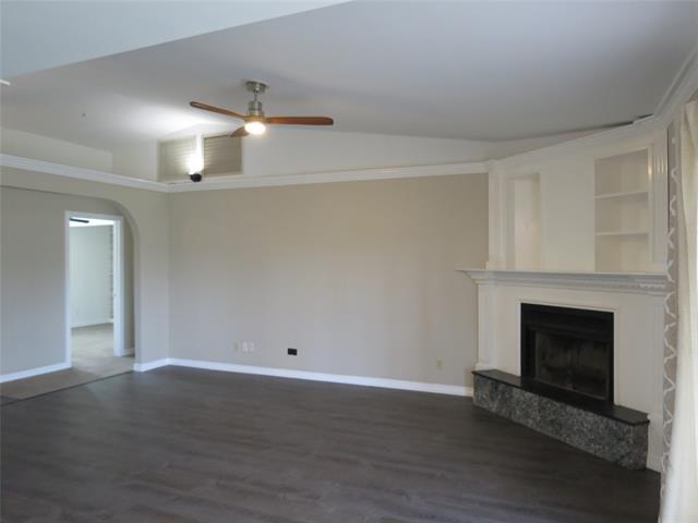 Foto del edificio - 1234 Briarcove Dr