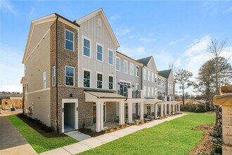 Building Photo - 514 Alice Wy