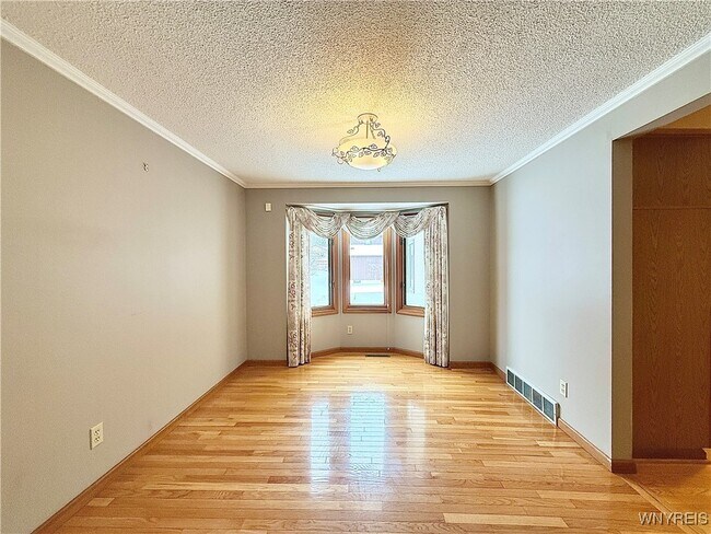 Foto del edificio - 8 Hummingbird Ln