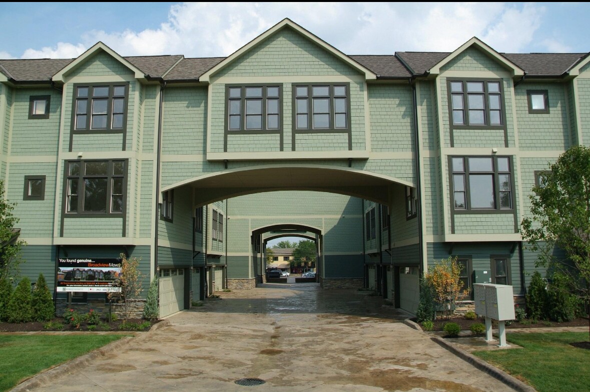 Foto principal - 1455 Mews Ct