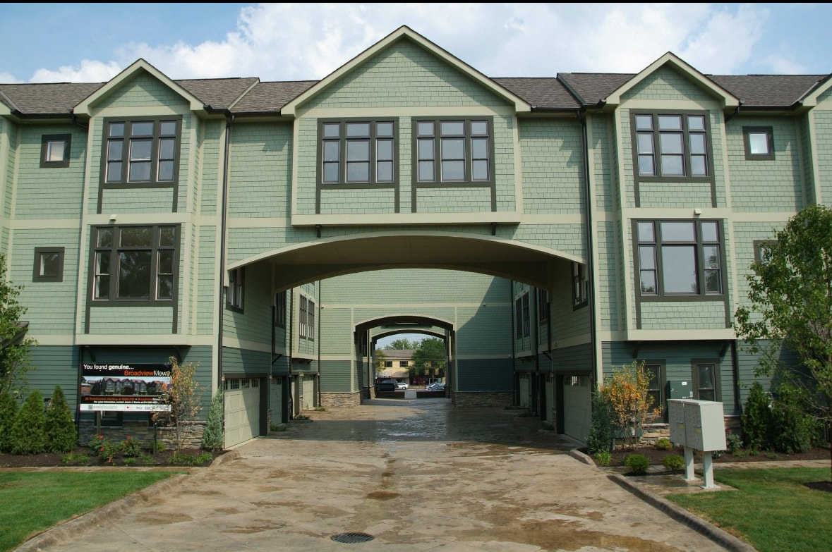 Primary Photo - 1455 Mews Ct