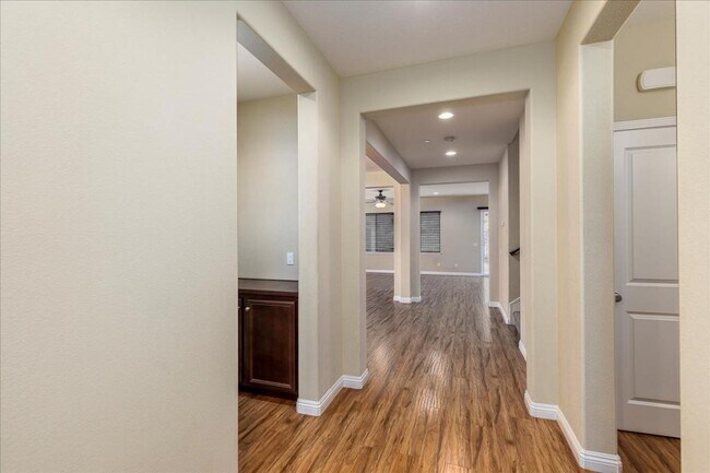 Building Photo - 34381 Champoux Ct.