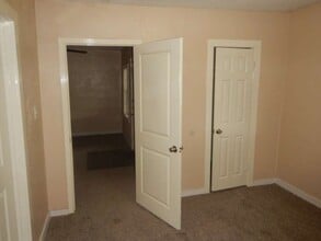 Building Photo - 6405 Conley St