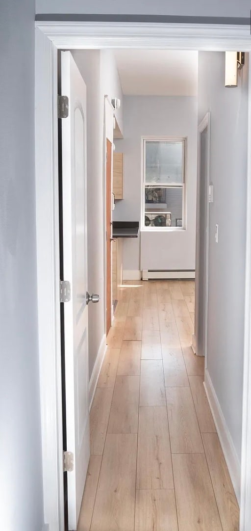 Pasillo - 330 Palisade Ave