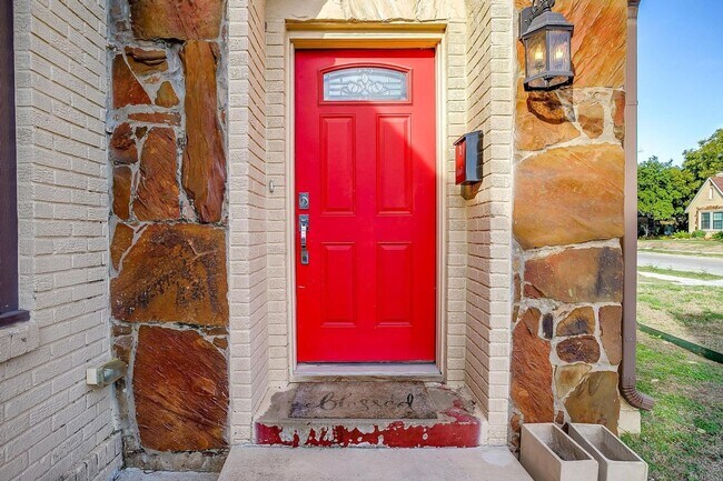 Foto del edificio - Charming 3BR House in Dallas