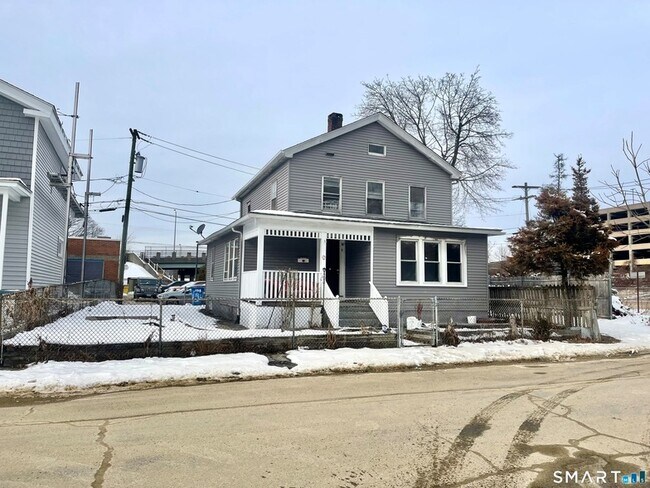 Foto del edificio - 128 Franklin St