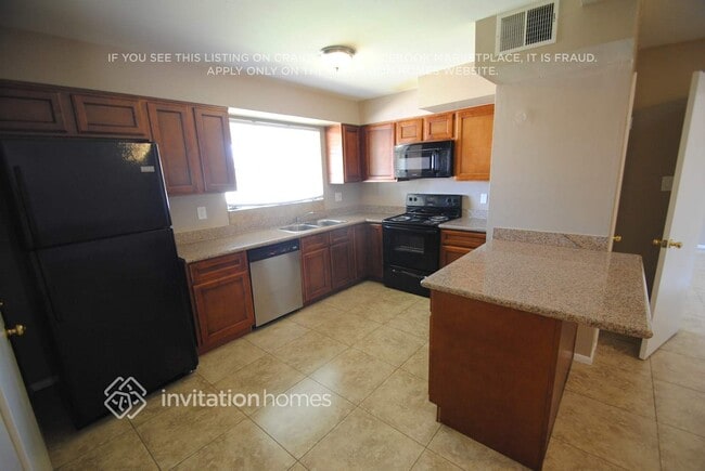 Foto del edificio - 3737 W Lawrence Rd