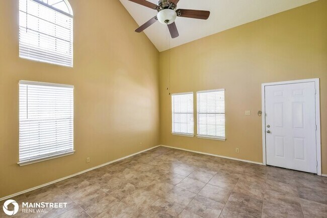 Foto del edificio - 7422 Pebblewood, San Antonio, TX 78250