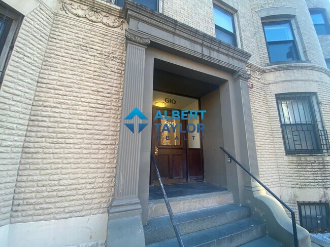 Foto del edificio - 612 Columbus Ave