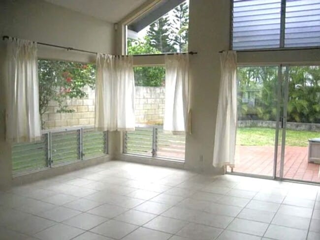 Building Photo - Beautiful single family home in The Bluffs...