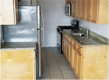Primary Photo - 1100 Ogden Ave