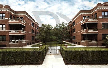 Building Photo - 2526 N Kedzie Blvd