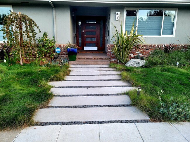 Foto del edificio - 50 Hayward Ave