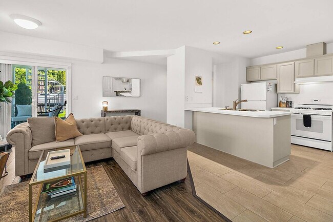 Building Photo - 2615 N Starr St