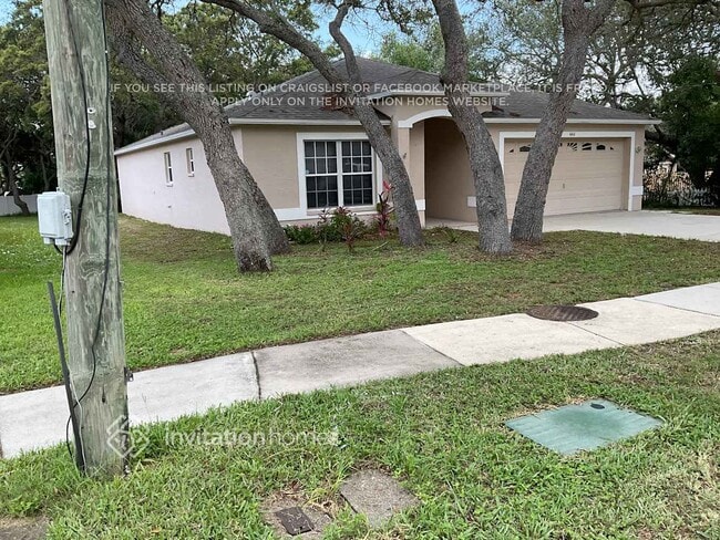 Building Photo - 660 Anclote Dr