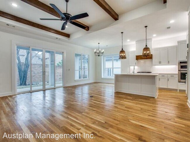 Building Photo - 4 br, 5 bath House - 5121 Roberts Rd.