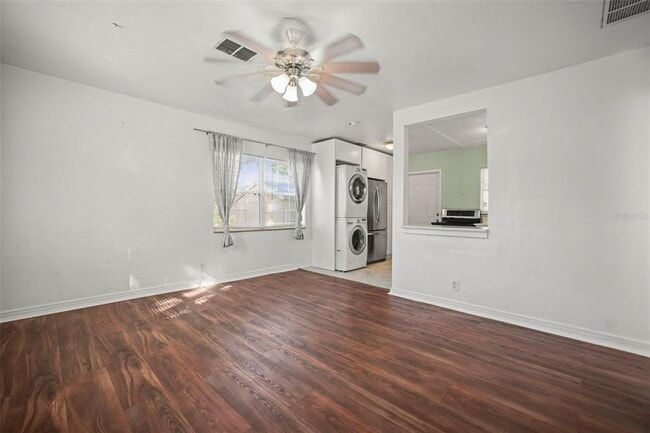 Building Photo - 1511 35th Ave N