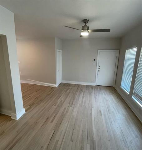 Foto del edificio - 5305 Reiger Ave
