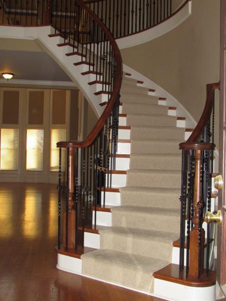 Building Photo - 2371 Walkers Glen Ln NE