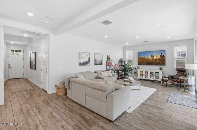 Foto del edificio - 1166 E Weatherby Way