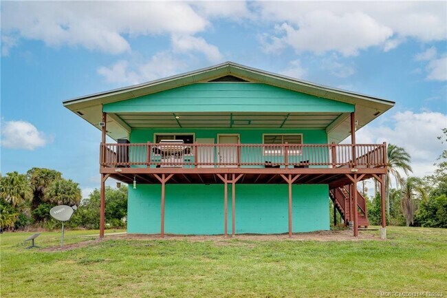 Building Photo - 7180 Silver Oak Dr