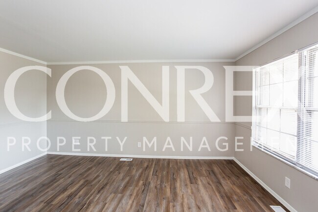 Foto del edificio - Classic 3 Bedroom Ranch