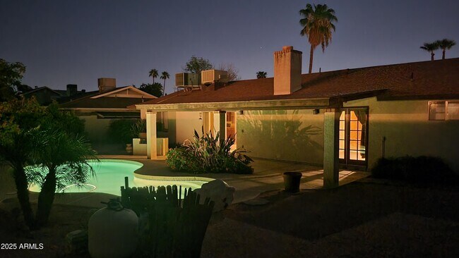 Foto del edificio - 3158 W Marconi Ave