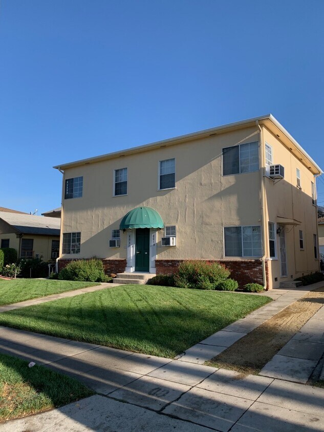 803 W Glenoaks Blvd Unit 803A, Glendale, CA 91202 803 W Glenoaks Blvd