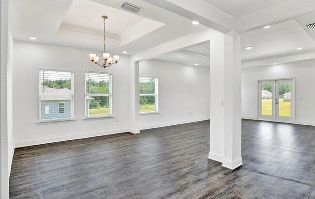 Building Photo - 30872 Semper Dr