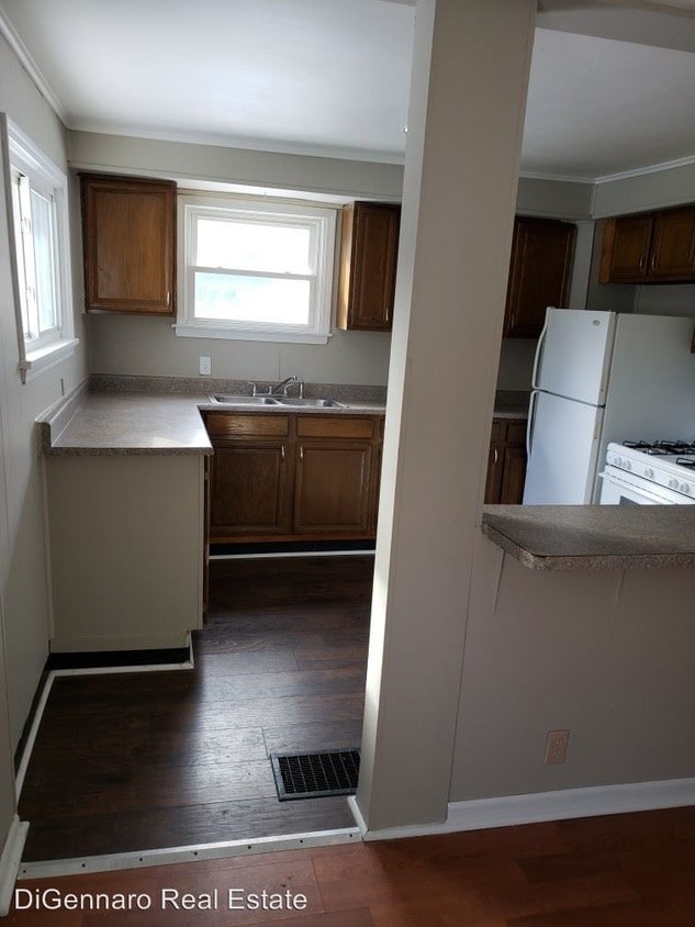 108 1/2 W Filbert St, East Rochester, NY 14445 Condo for Rent in East