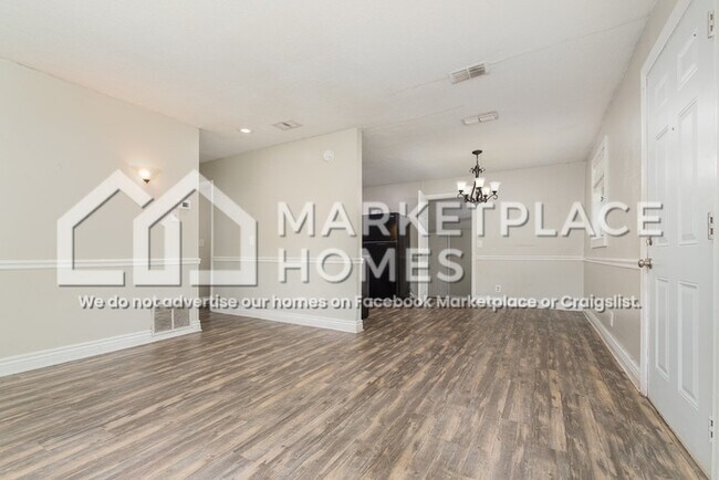 Foto del edificio - 4438 Melvin Cir W