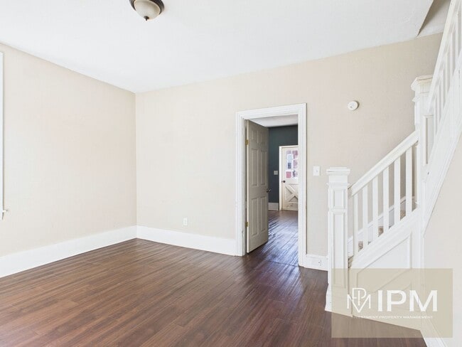 Building Photo - Charming 3 Bedroom, 1 Bath Home in Columbi...