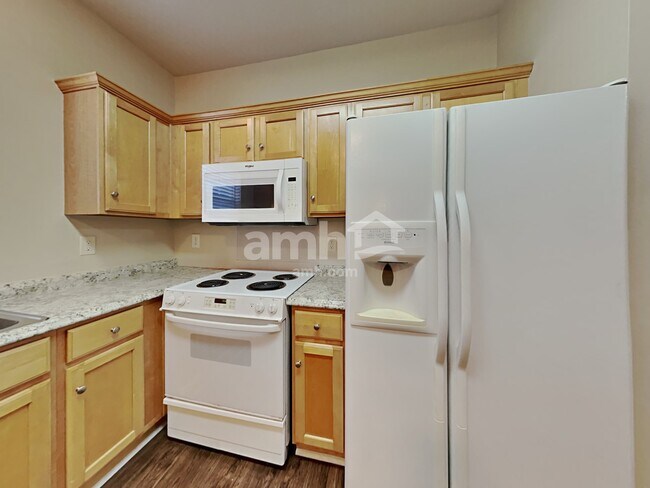 Foto del edificio - 8318 Townley Rd