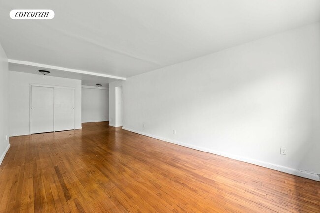 Foto del edificio - 2545 Sedgwick Ave