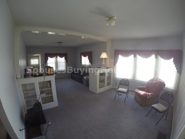 Foto del edificio - 2915 Manlove Ave