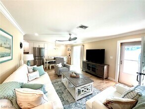 Building Photo - 1435 Curlew Ave