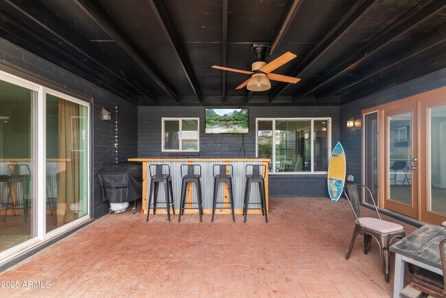 Foto del edificio - 3824 W Carol Ave