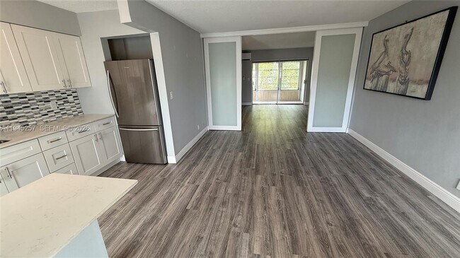 Foto del edificio - 2115 NE 42nd Ct