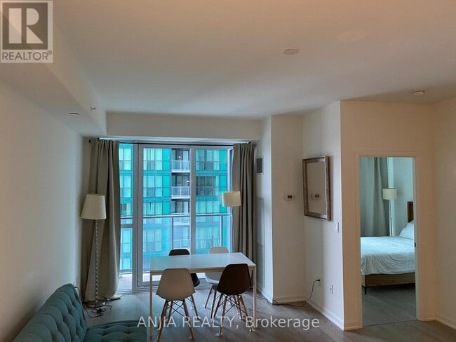 Building Photo - 9 Bogert Ave