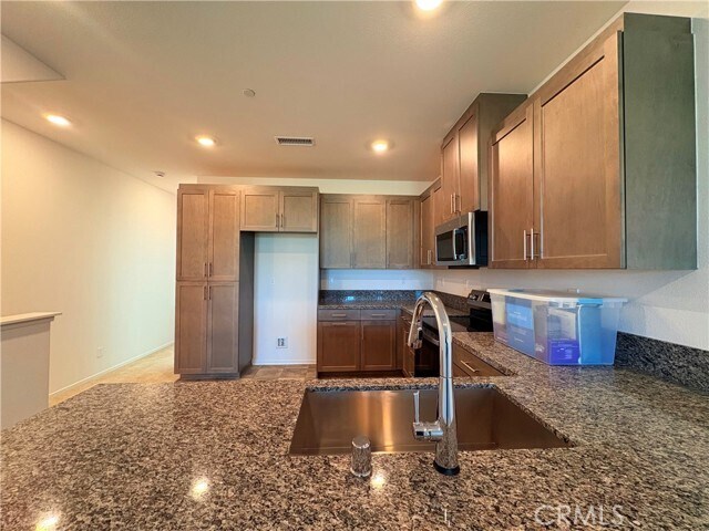 Building Photo - 8439 Bickmore Ave