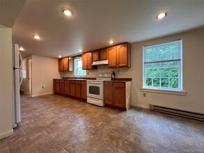 Building Photo - 5994 US-44