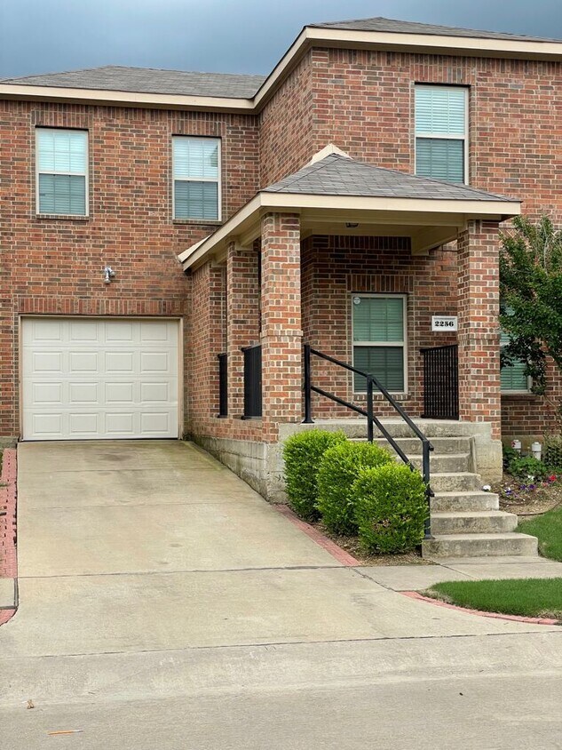 Foto principal - 2256 Abbey Ln