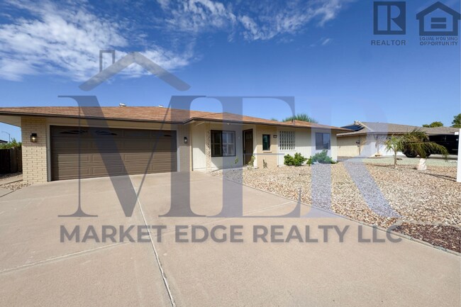 Foto del edificio - 3Bed/3Bath Home in 55+ Age Restricted Community in Sun City West! Move-In Ready on 06/04/2026! --...