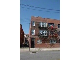 Foto del edificio - 2862 W 17th St