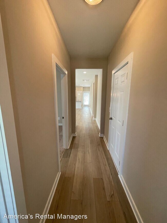 Foto del edificio - 4 br, 2 bath House - 81 River Birch Lane