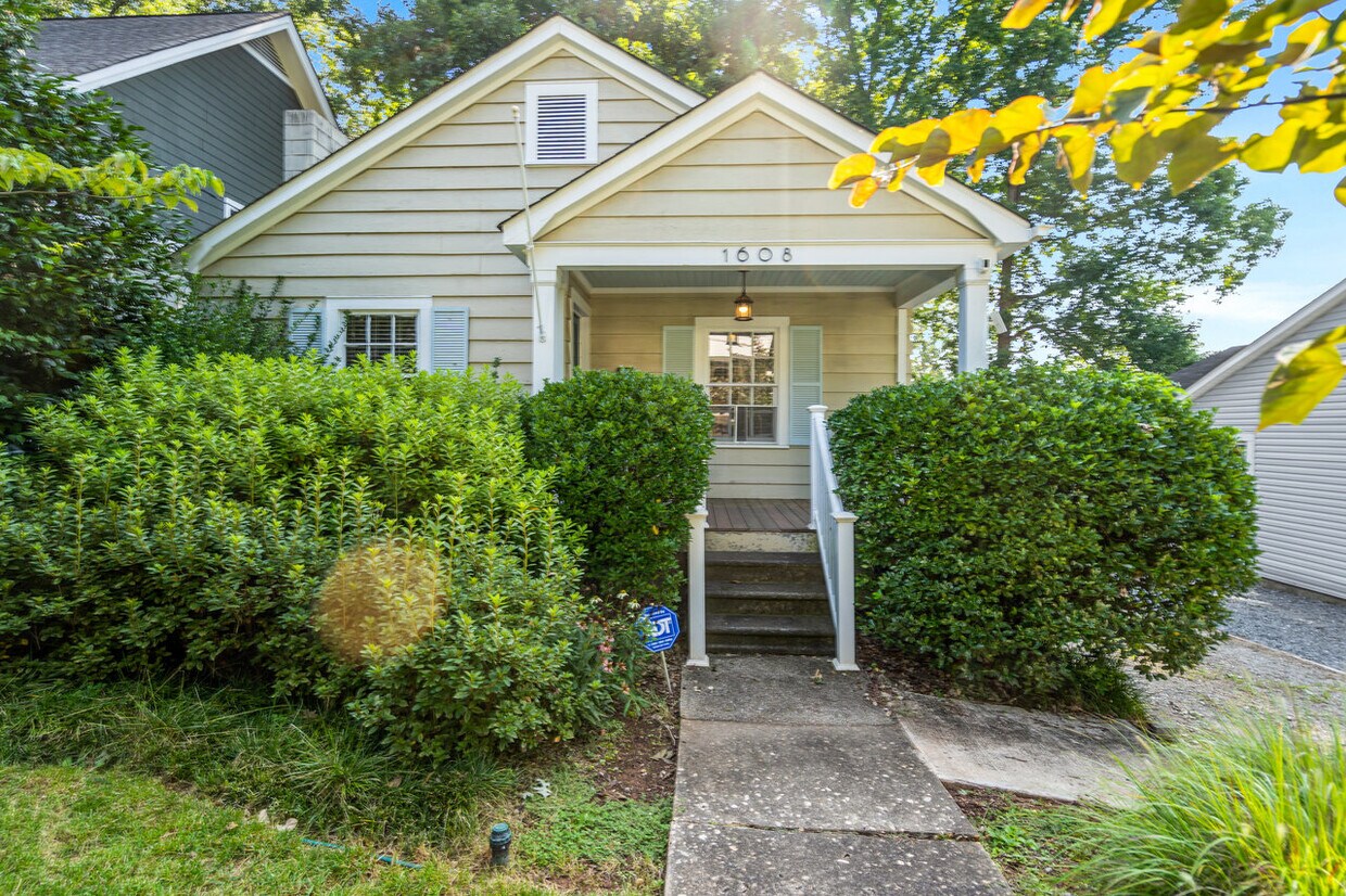 1608 Onslow Dr, Charlotte, NC 28205 House Rental in Charlotte, NC