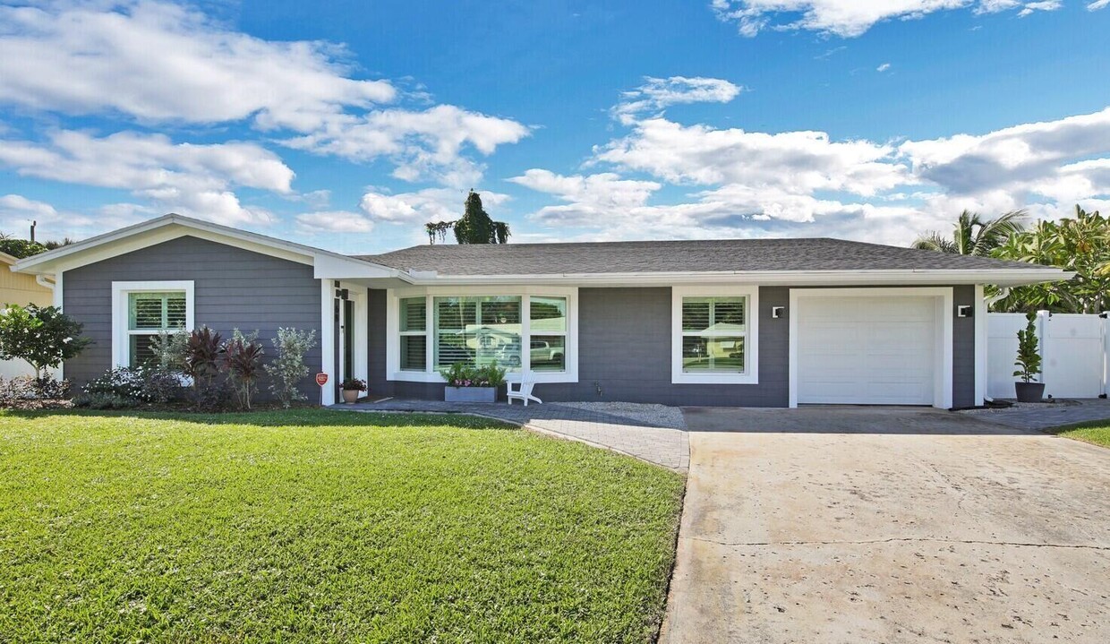 Foto principal - 68 Azalea Cir