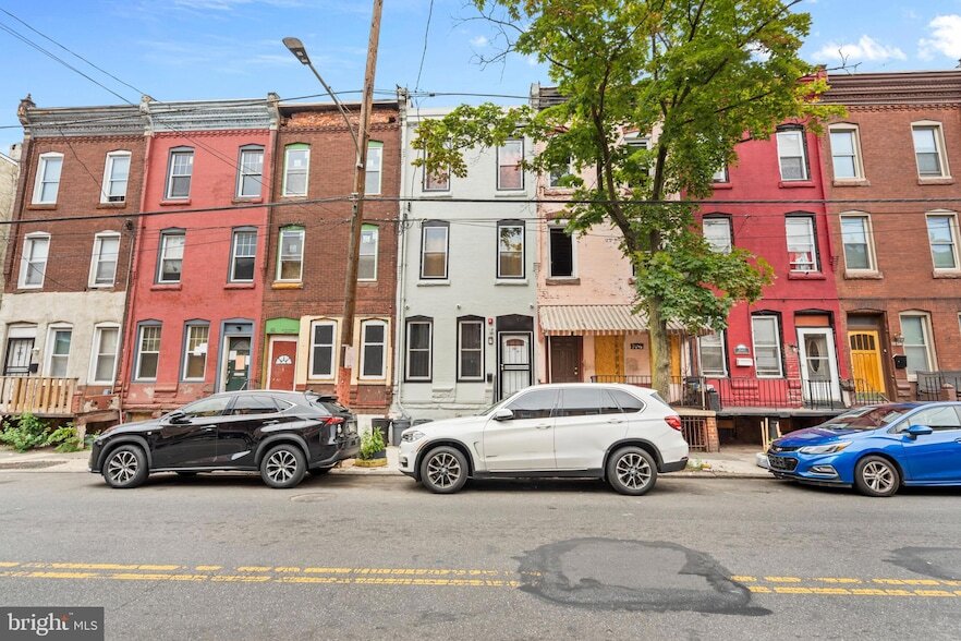 Primary Photo - 2647 N 17th St